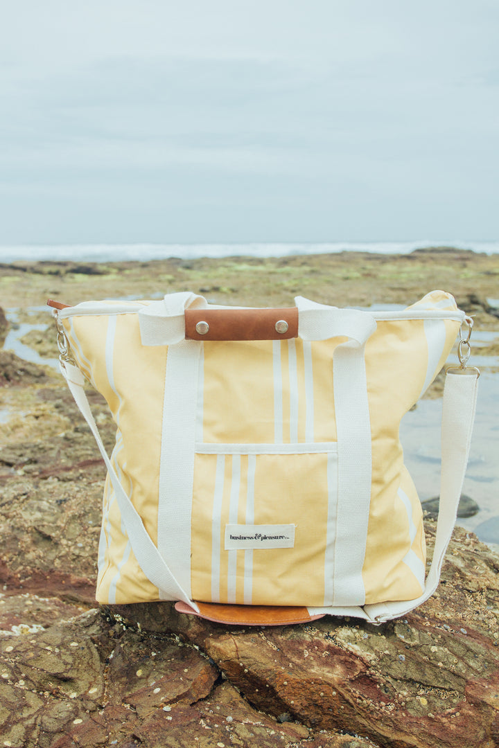 Business & Pleasure Tote šaltkrepšis – VINTAGE YELLOW STRIPE