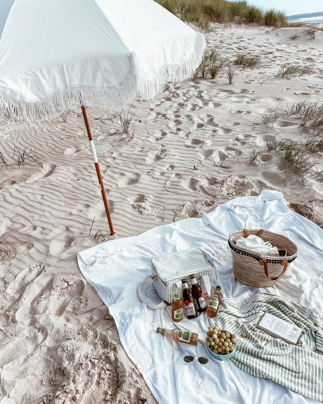 Business & Pleasure paplūdimio skėtis nuo saulės – ANTIQUE WHITE