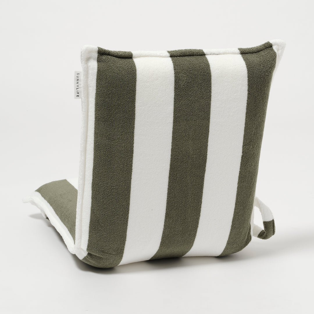 SUNNYLiFE paplūdimio kėdė Folding – THE VACAY OLIVE STRIPE
