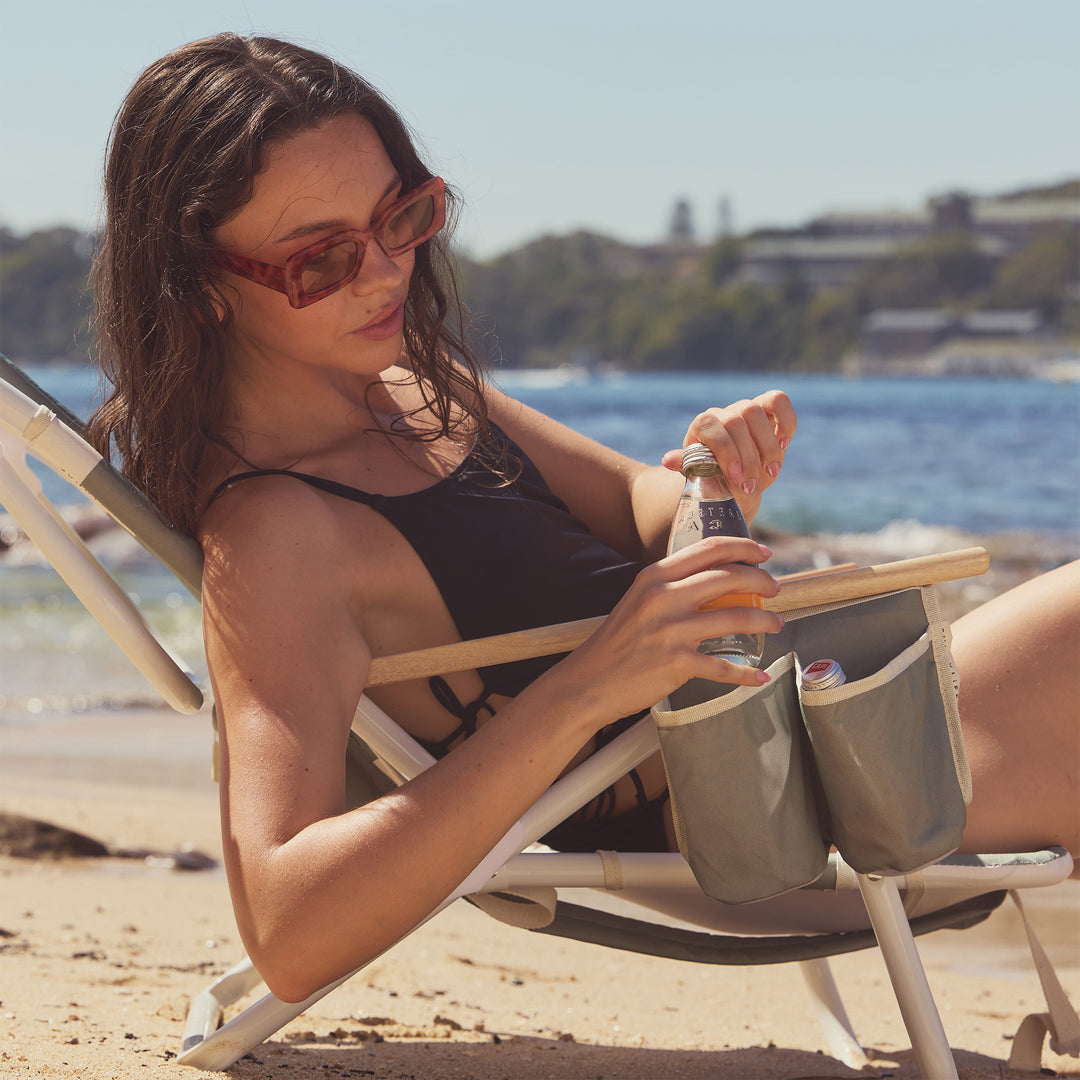 SUNNYLiFE paplūdimio kėdė Deluxe – SEAGRASS SAGE BLOCK