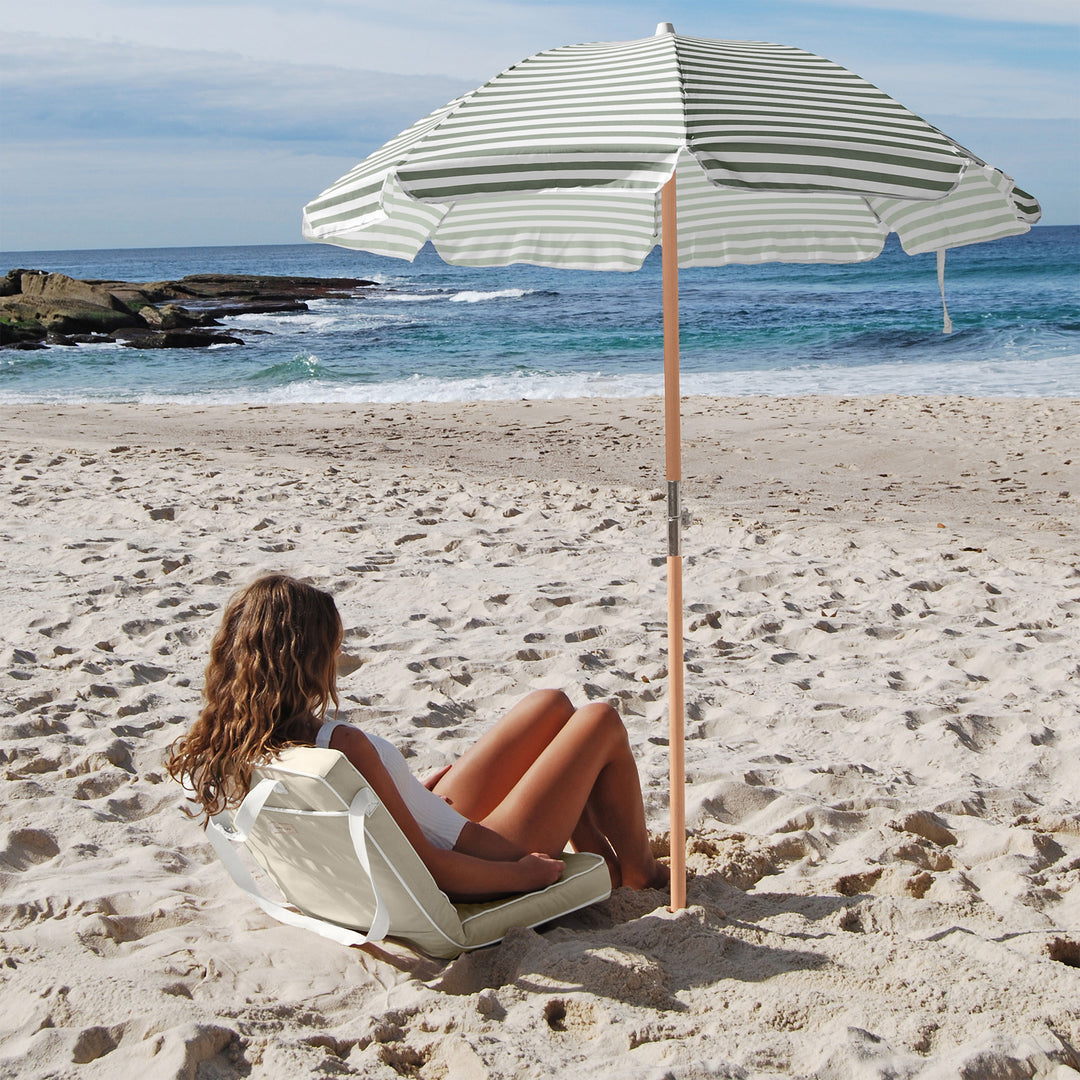 SUNNYLiFE paplūdimio skėtis nuo saulės – SEAGRASS STRIPE