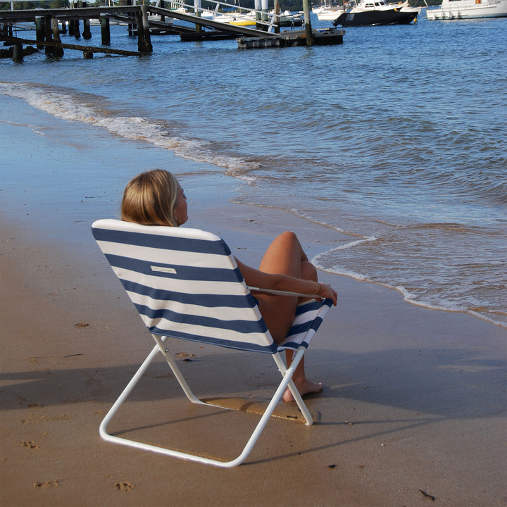 SUNNYLiFE paplūdimio kėdė Sun – MARINE STRIPE