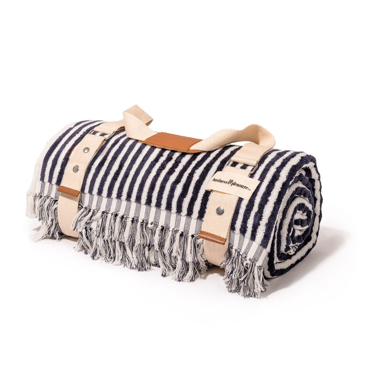 Business & Pleasure paplūdimio ir pikniko pledas – LAUREN' S NAVY STRIPE - Summer Boutique - BPA-BKT-LAU-NVY