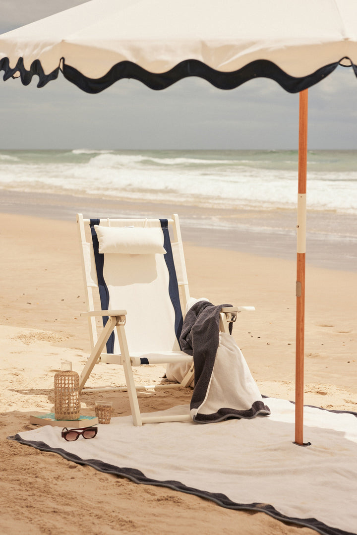 Business & Pleasure paplūdimio ir pikniko pledas – RIVIERA WHITE - Summer Boutique - BPA-BKT-RIV-WHT