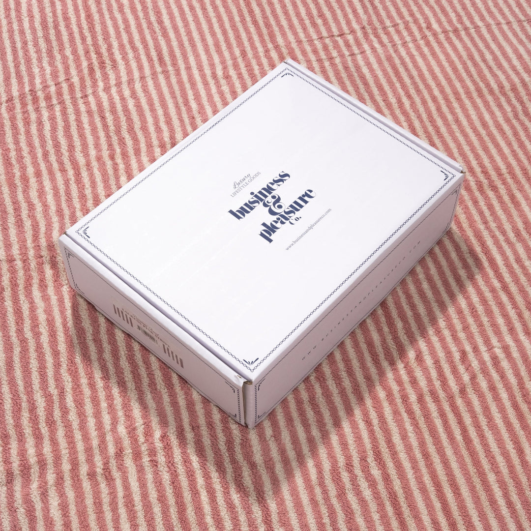 Business & Pleasure paplūdimio rankšluostis – LAUREN ‘S PINK STRIPE - Summer Boutique - BPA-TWL-LAU-PNK