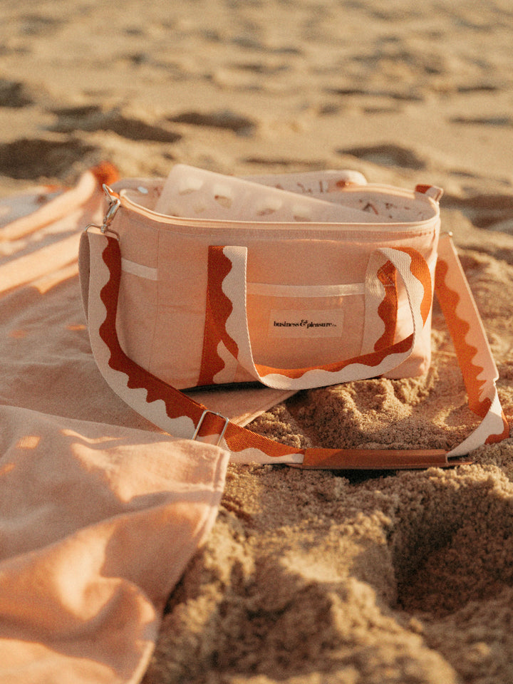 Business & Pleasure šaltkrepšis – RIVIERA PINK - Summer Boutique - BPA-COO-RIV-PNK