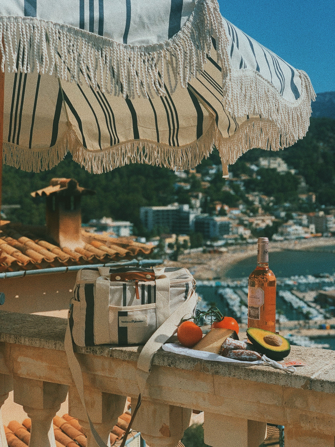 Business & Pleasure šaltkrepšis – VINTAGE BLACK STRIPE - Summer Boutique - BPA-COO-VTG-BLK