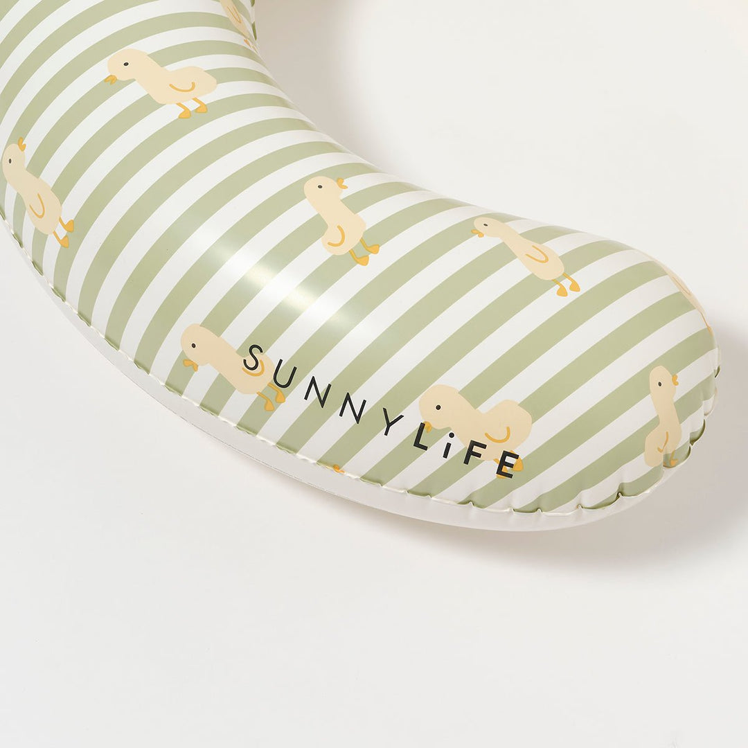 SUNNYLiFE dvigubas pripučiamas plaukimo ratas – DUCK SAGE STRIPE - Summer Boutique - S5FBSGREU