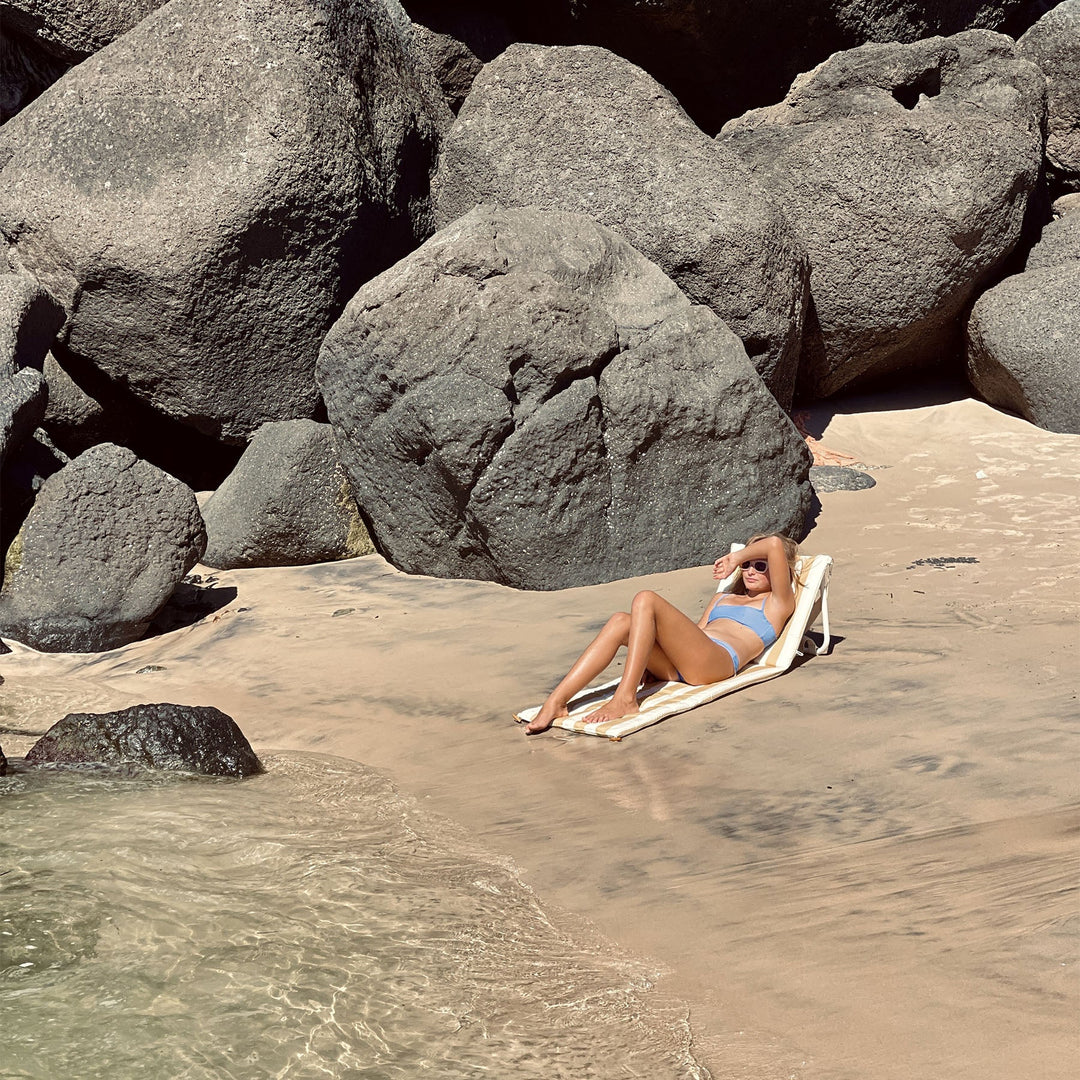 SUNNYLiFE paplūdimio gultas – MANGO BAY GOLDEN MUSTARD STRIPE - Summer Boutique - S41BRMST