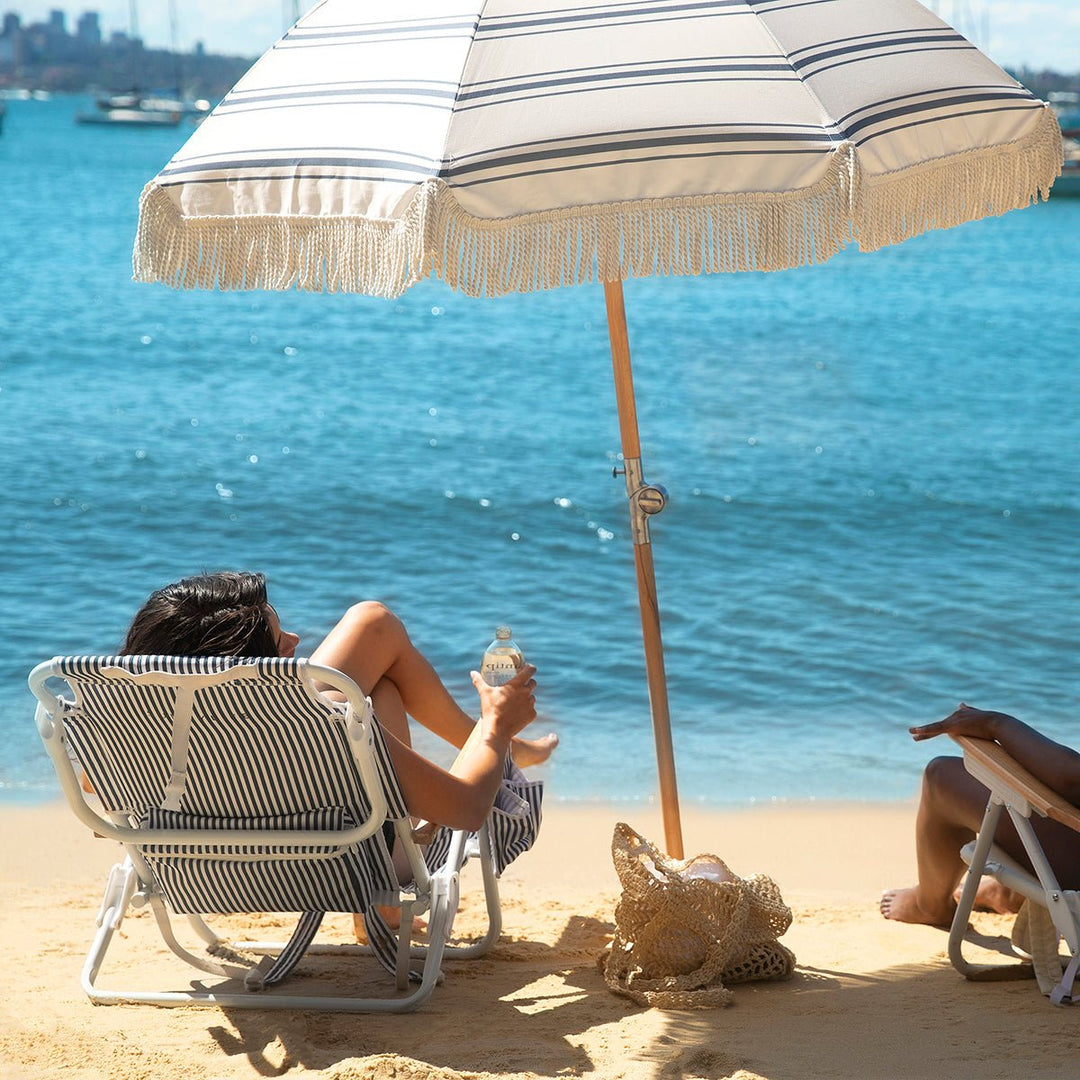 SUNNYLiFE paplūdimio kėdė – THE RESORT COASTAL BLUE LUXE - Summer Boutique - SCDBCCBL