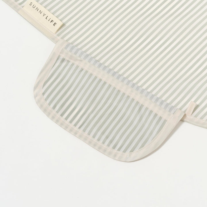SUNNYLiFE paplūdimio pledas su stogeliu – LA PALMA SAGE STRIPE - Summer Boutique - S51SSHCR