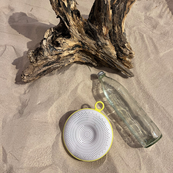 SUNNYLiFE plaukiojanti nešiojama Bluetooth garso kolonėlė – SEA SEEKER NEON CITRUS - Summer Boutique - S3MSPKSS