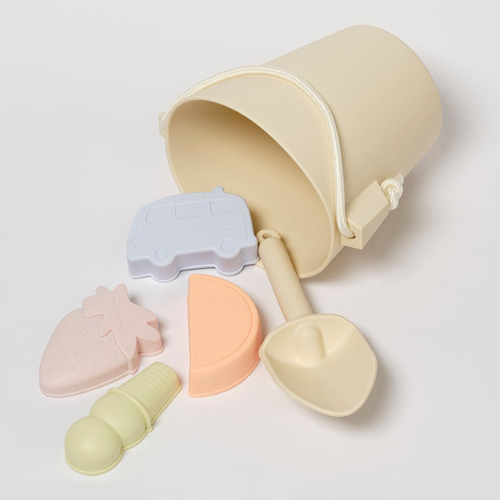 SUNNYLiFE silikoninis smėlio žaislų rinkinys – APPLE SORBET MULTI - Summer Boutique - S51SSBML