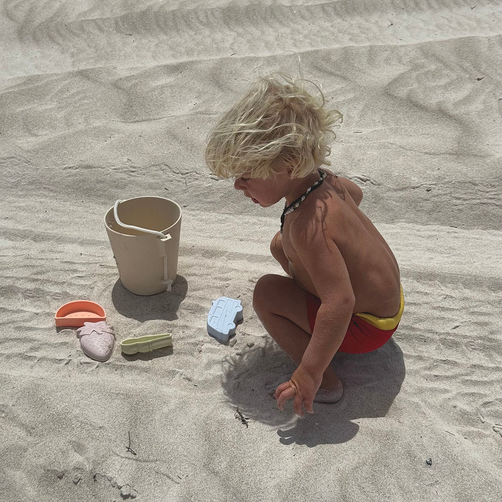 SUNNYLiFE silikoninis smėlio žaislų rinkinys – APPLE SORBET MULTI - Summer Boutique - S51SSBML